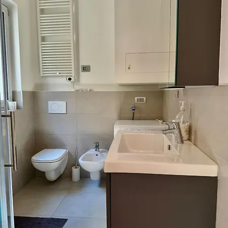 Bluelow Lakeview House Dervio