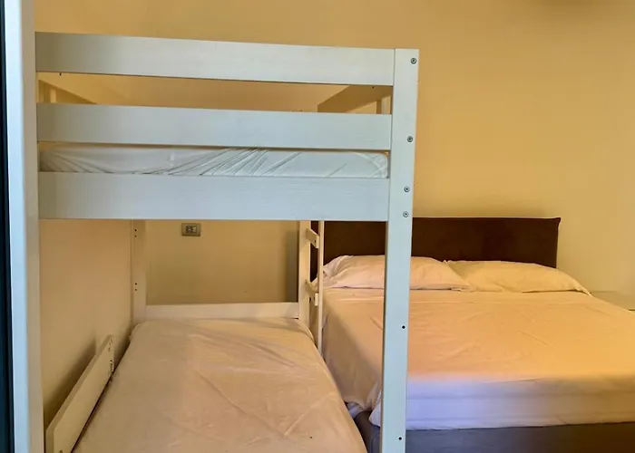 Bluelow Lakeview House Дервио