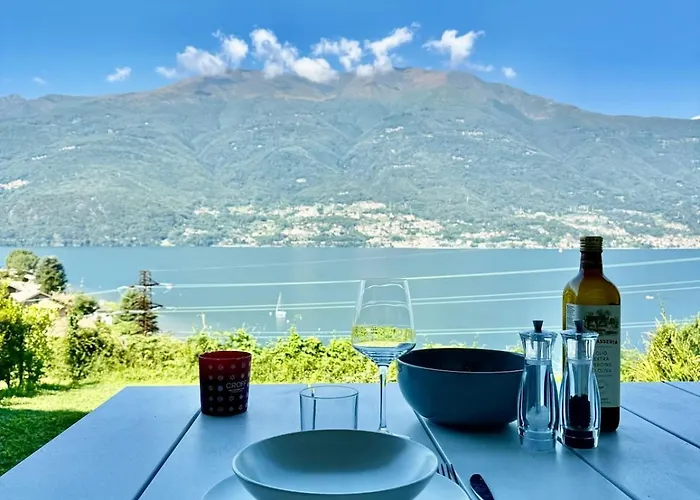 Bluelow Lakeview House Апартаменты