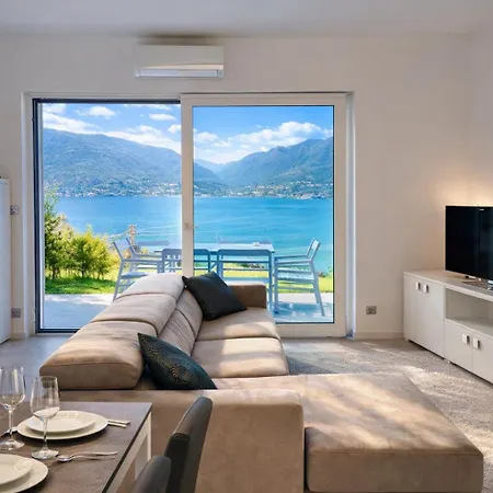 דירה Bluelow Lakeview House דרביו